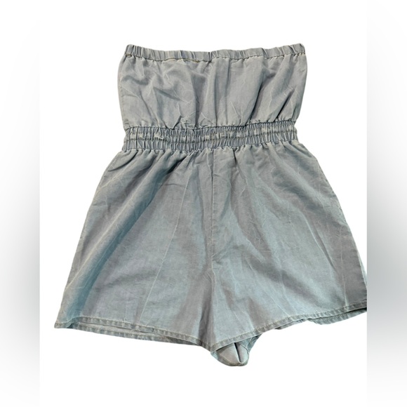 NWT Hint of blush Chambray strapless romper 80s vibes Comfy relaxed fit Large - Picture 2 of 4